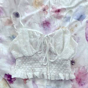 Kendall and Kylie PacSun White Floral Cropped Top